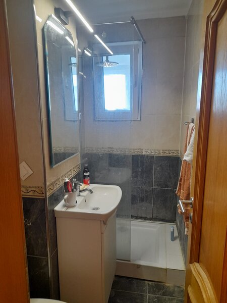 Piata Muncii, metrou, garsoniera inchiriere,